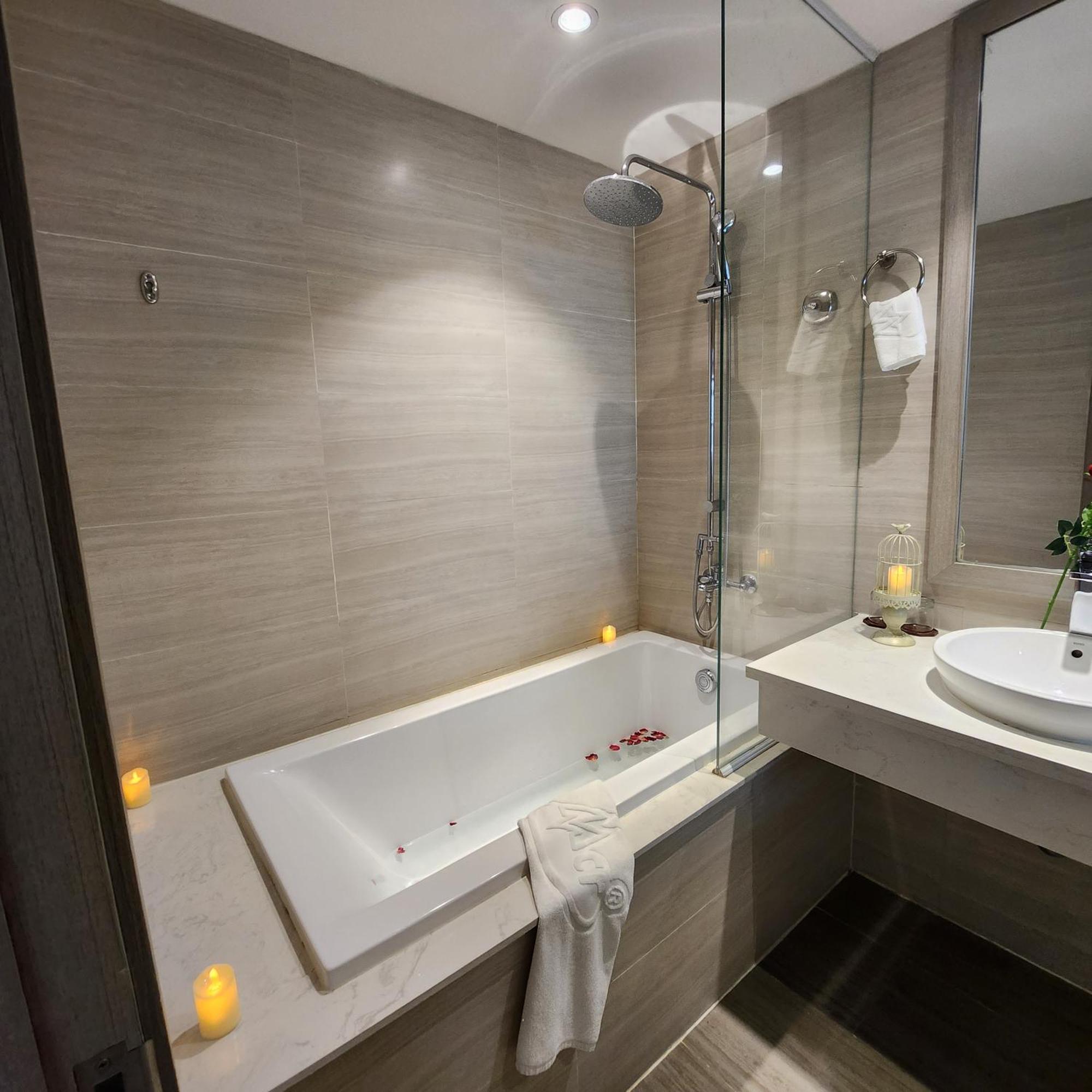 The Mcr Luxury Nha Trang Otel Dış mekan fotoğraf